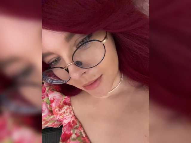 lova-mars live cam on BongaCams