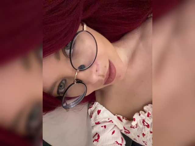 lova-mars, live now on BongaCams