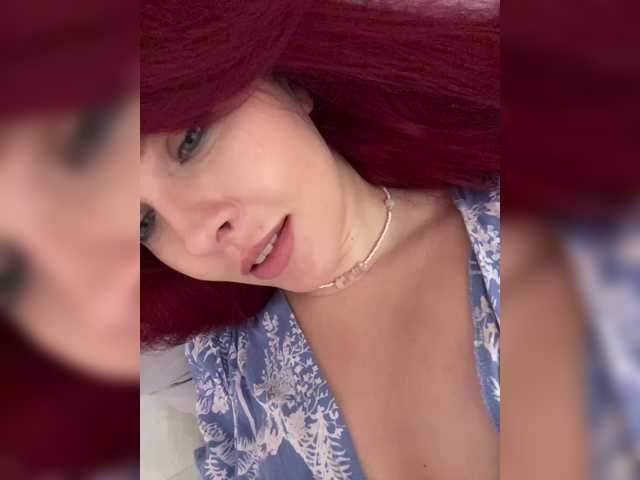 lova-mars's BongaCams show and profile