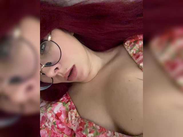 lova-mars live cam on BongaCams