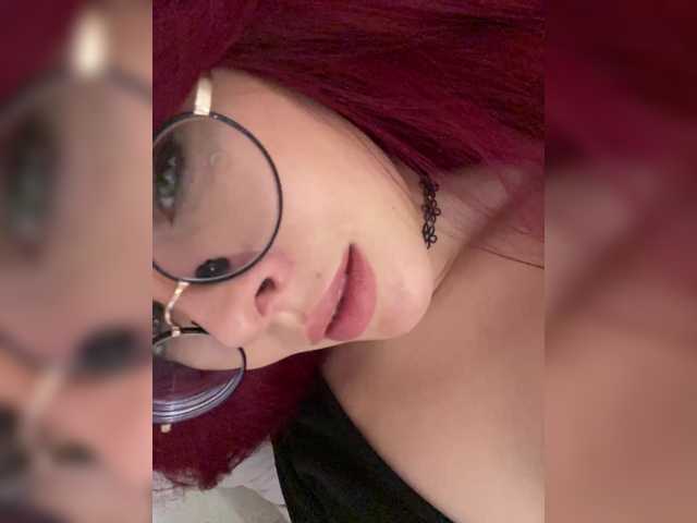 lova-mars's BongaCams show and profile