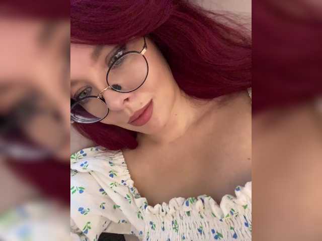 lova-mars live cam on BongaCams