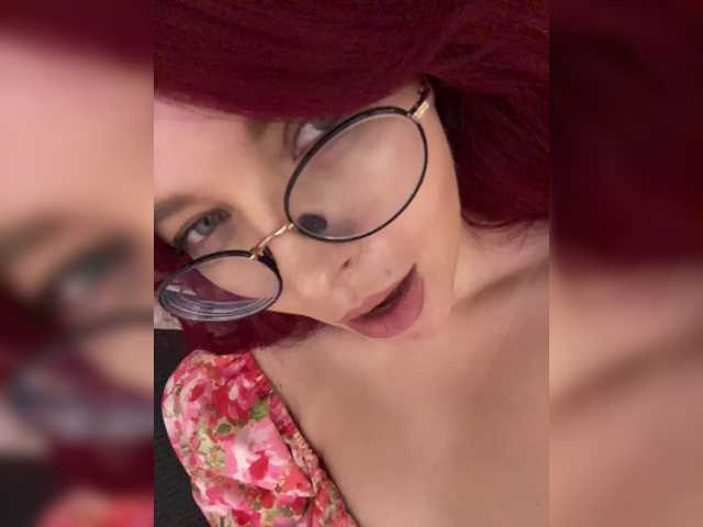 lova-mars, live now on BongaCams