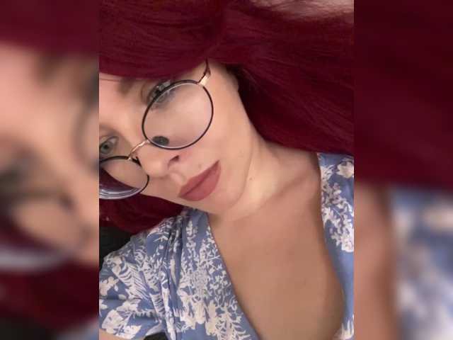 lova-mars, en directo ahora en BongaCams