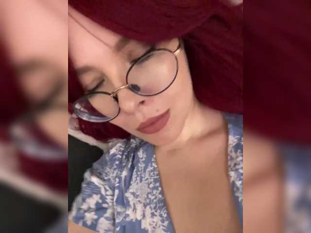 lova-mars, live now on BongaCams