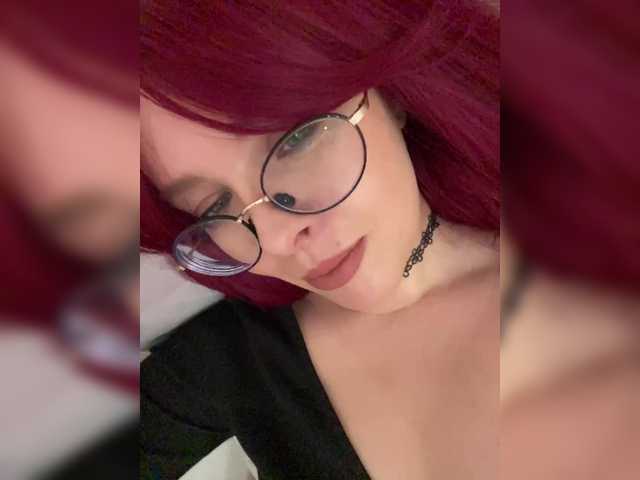 lova-mars's BongaCams show and profile