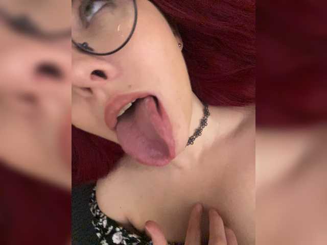 lova-mars live cam on BongaCams