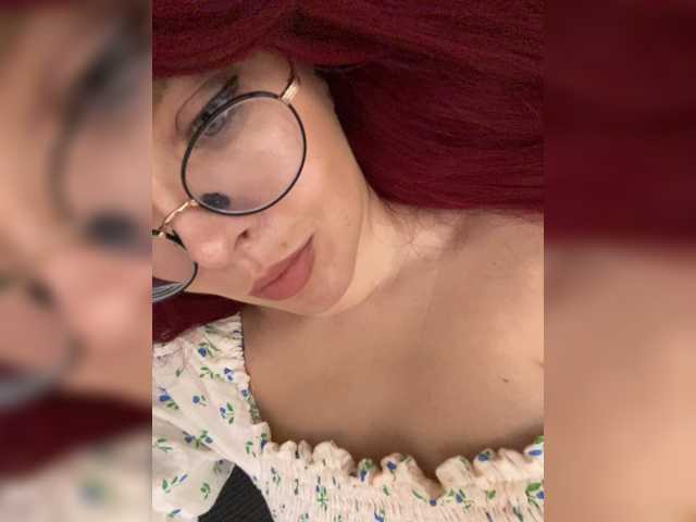 lova-mars live cam on BongaCams