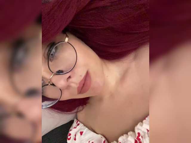 lova-mars live cam on BongaCams