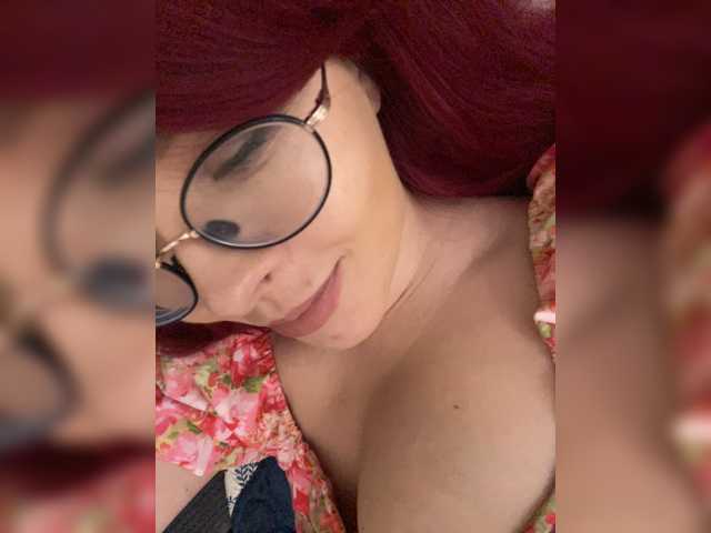 lova-mars, live now on BongaCams