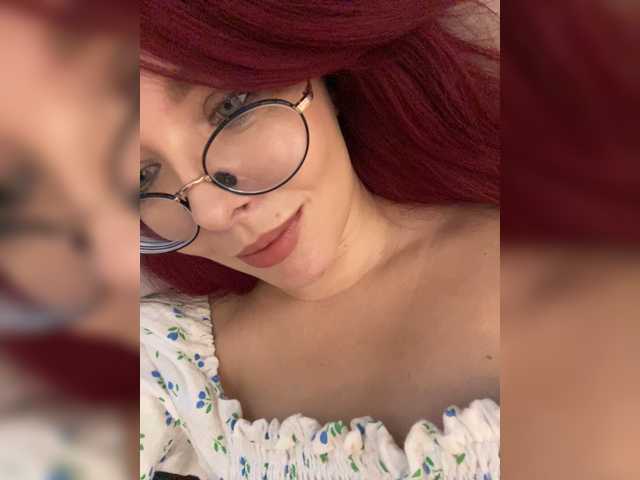 lova-mars live cam on BongaCams