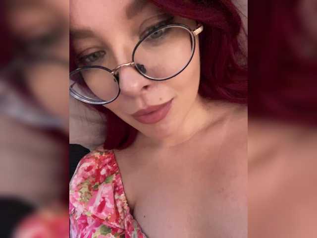 lova-mars live cam on BongaCams