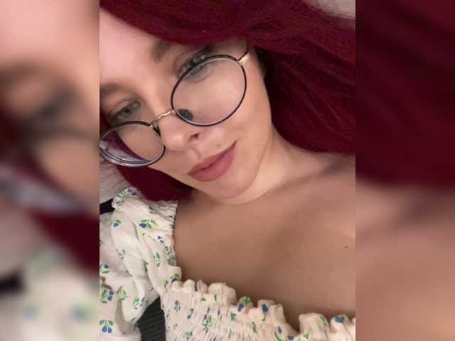 lova-mars live cam on BongaCams