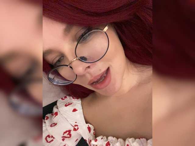 lova-mars live cam on BongaCams