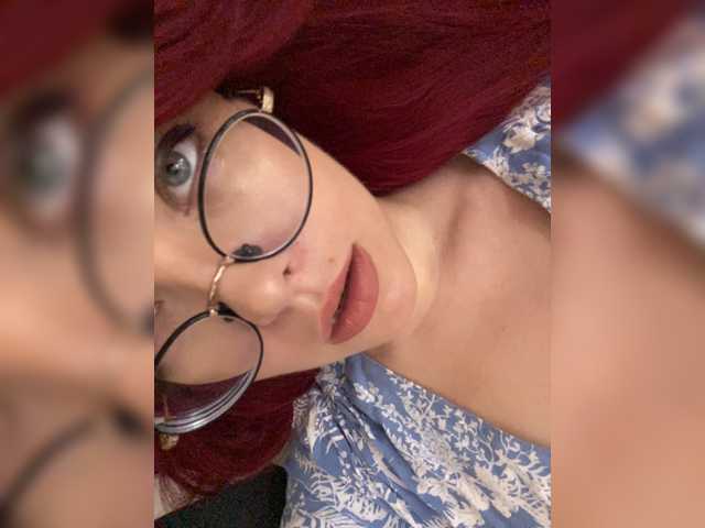lova-mars, live now on BongaCams