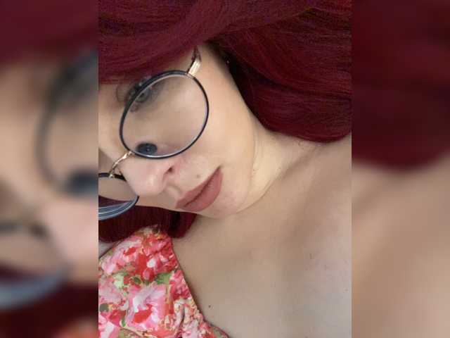 lova-mars live cam on BongaCams