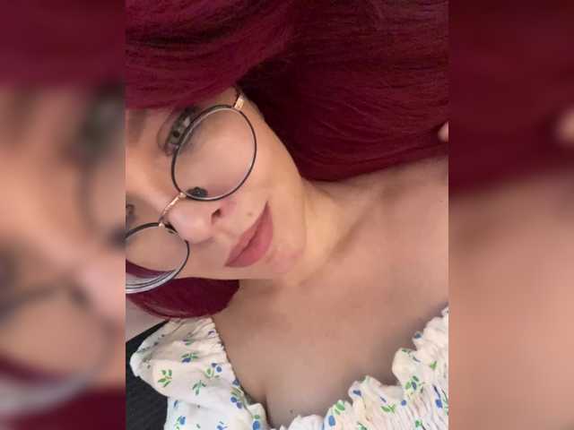 lova-mars live cam on BongaCams