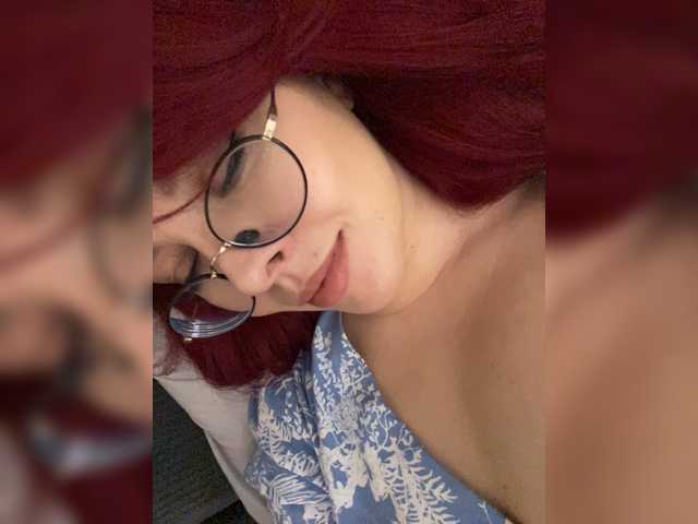 lova-mars live cam on BongaCams