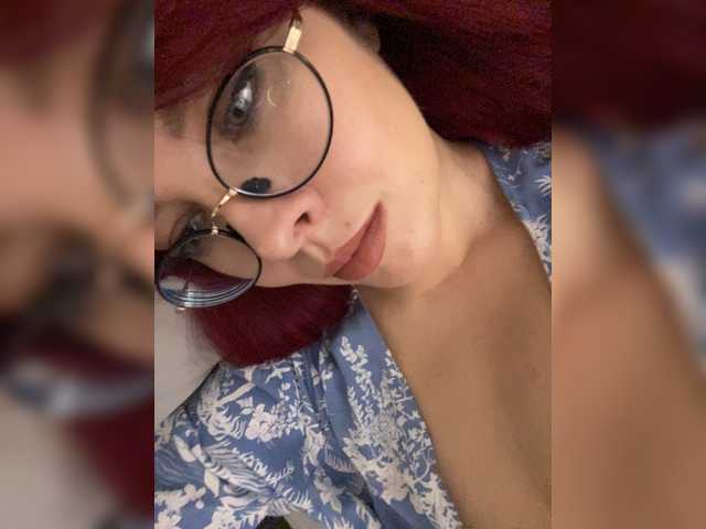lova-mars live cam on BongaCams