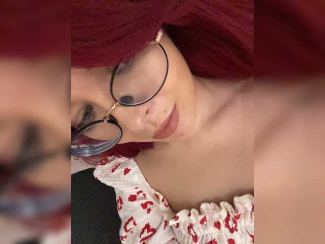 lova-mars, en directo ahora en BongaCams