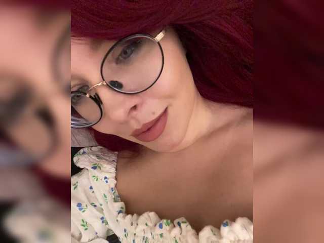 lova-mars live cam on BongaCams
