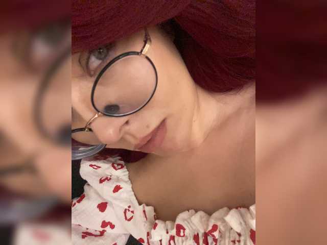 lova-mars live cam on BongaCams