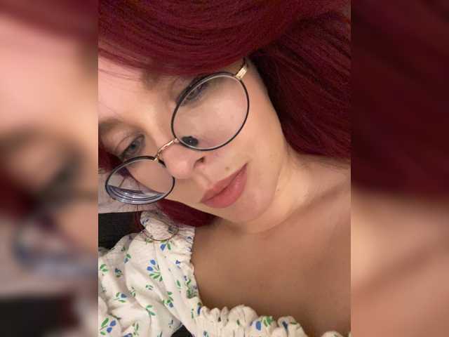 lova-mars live cam on BongaCams