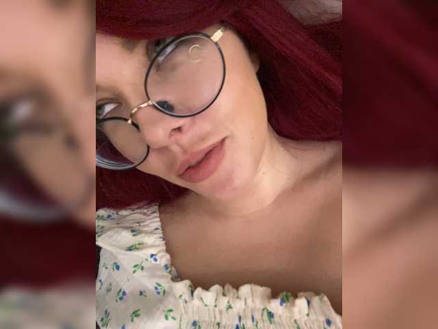 lova-mars live cam on BongaCams