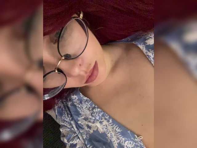 lova-mars live cam on BongaCams