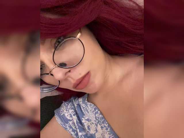lova-mars live cam on BongaCams