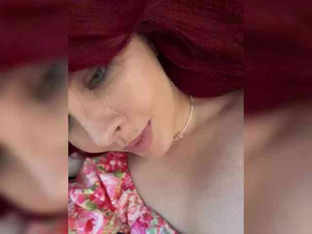 lova-mars Live Webcam on BongaCams
