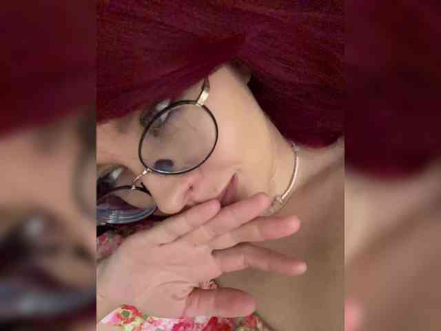 lova-mars Live Webcam on BongaCams