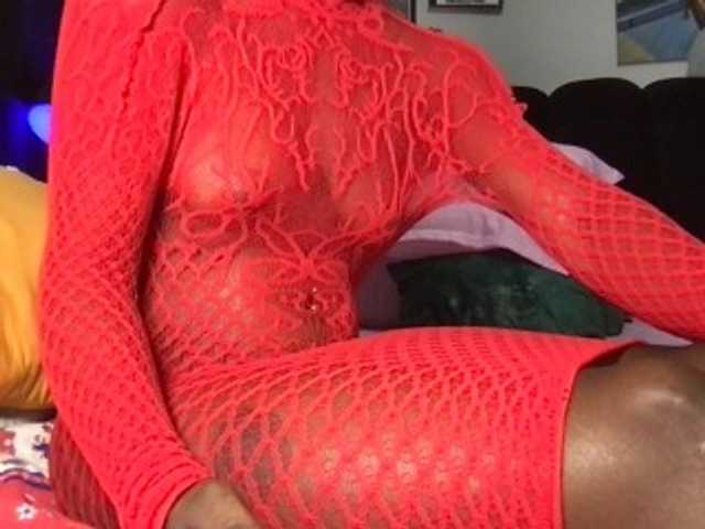 chocopetite's BongaCams show and profile