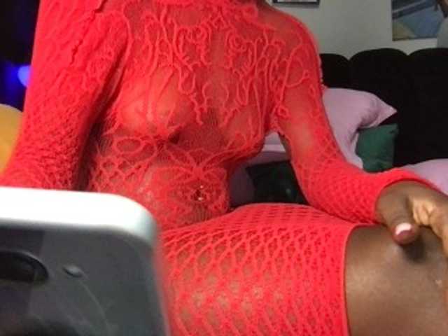 chocopetite webcam bongacams model stream image