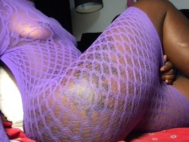 chocopetite's BongaCams show and profile