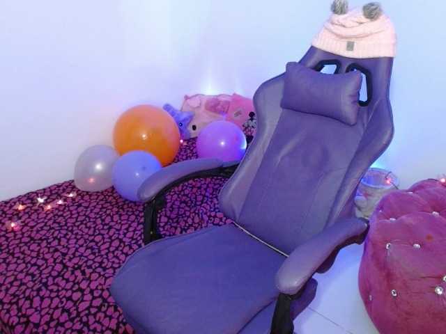 hot-sexy-bunny live cam on BongaCams