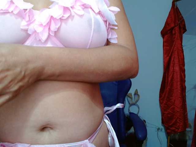 hot-sexy-bunny live cam on BongaCams