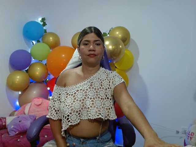 hot-sexy-bunny live cam on BongaCams