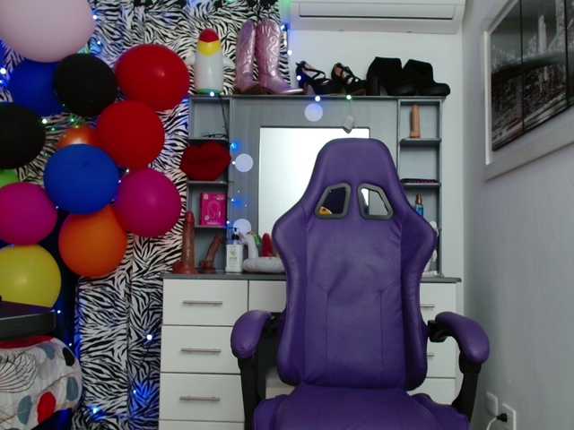 hot-sexy-bunny live cam on BongaCams