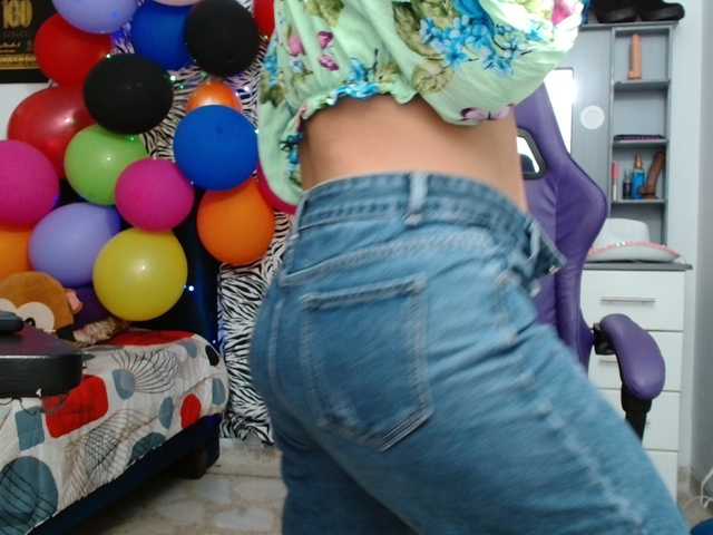 hot-sexy-bunny live cam on BongaCams