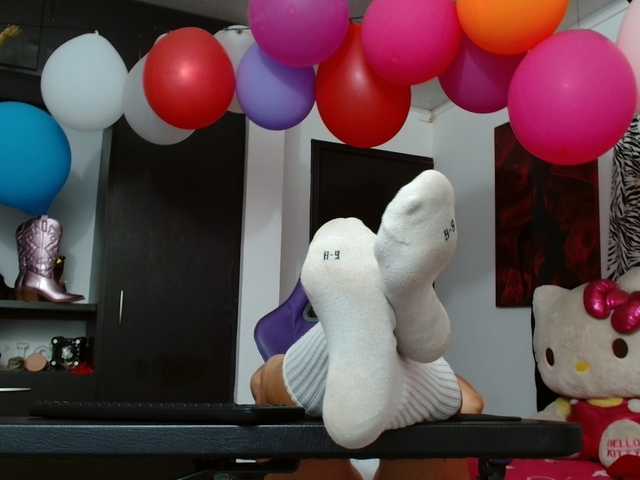 hot-sexy-bunny live cam on BongaCams