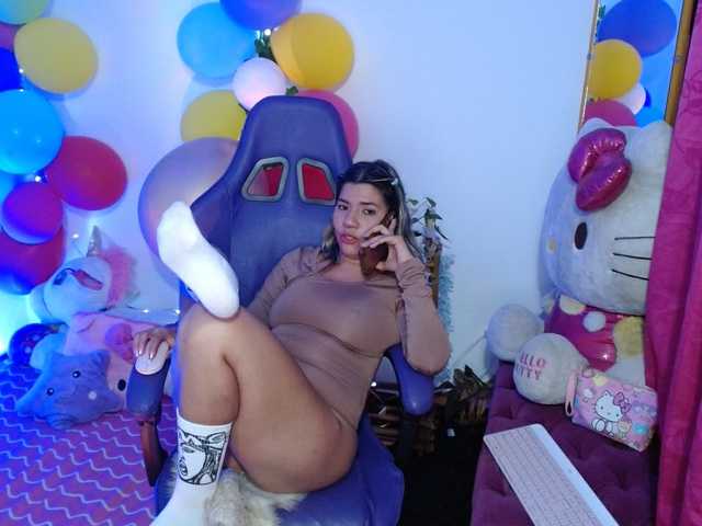hot-sexy-bunny live cam on BongaCams