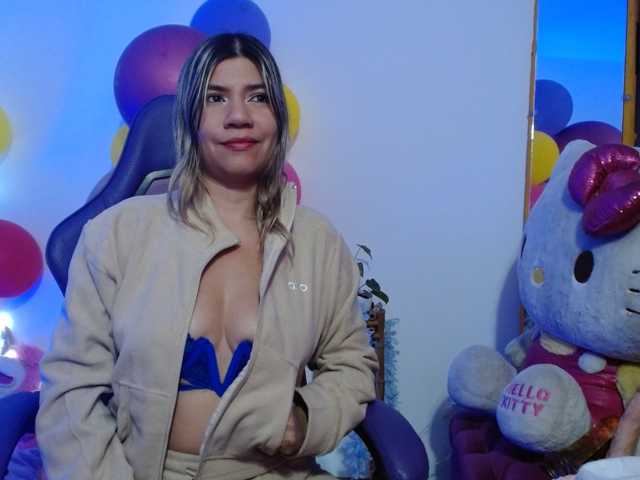 hot-sexy-bunny live cam on BongaCams