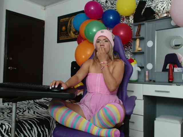 hot-sexy-bunny webcam