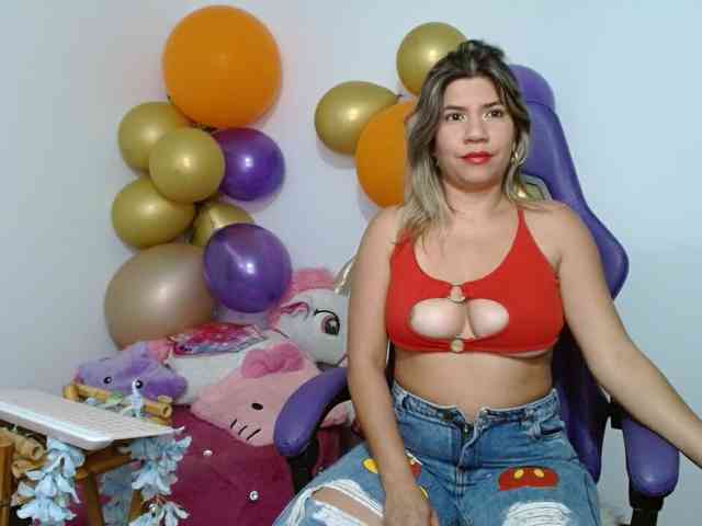 hot-sexy-bunny webcam