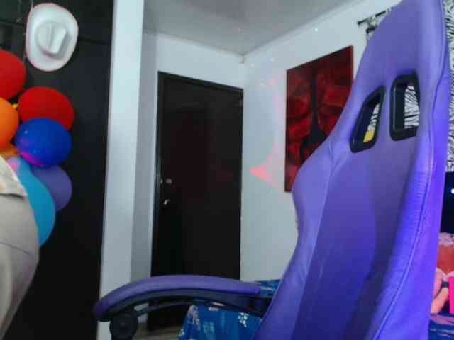 hot-sexy-bunny webcam