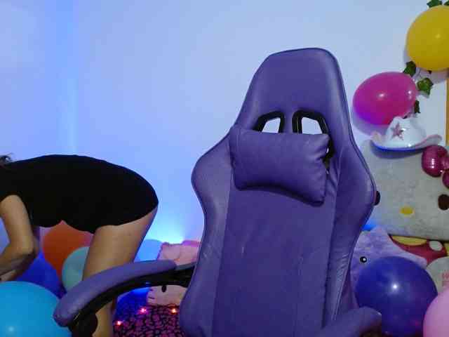 hot-sexy-bunny webcam