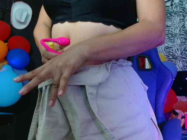 hot-sexy-bunny webcam