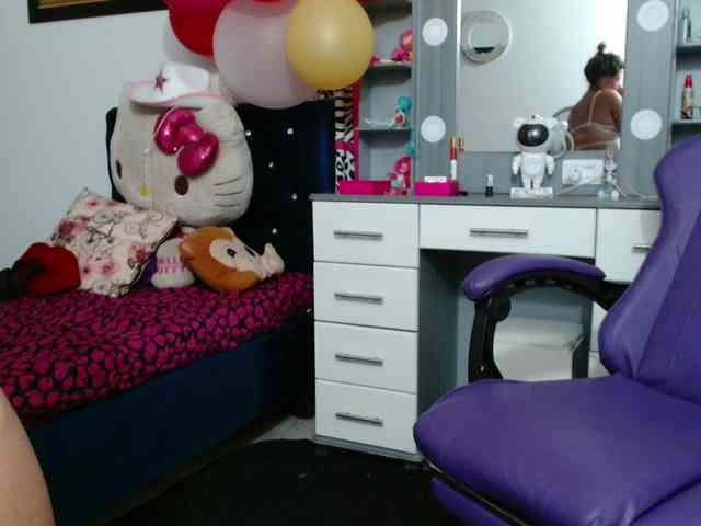 hot-sexy-bunny webcam