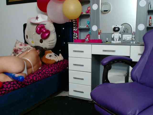 hot-sexy-bunny webcam